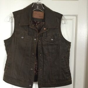 Outback Trading Post oil skin vest